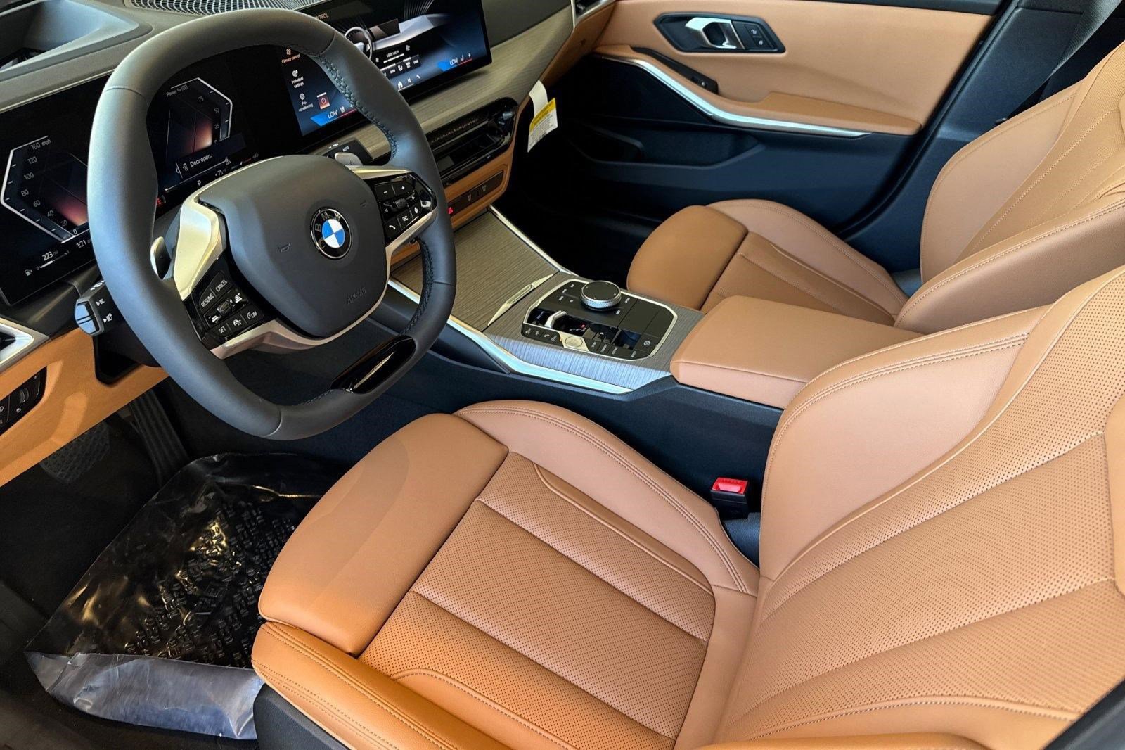 Used 2026 BMW 330i Sedan w/ Premium Package RWD image 4
