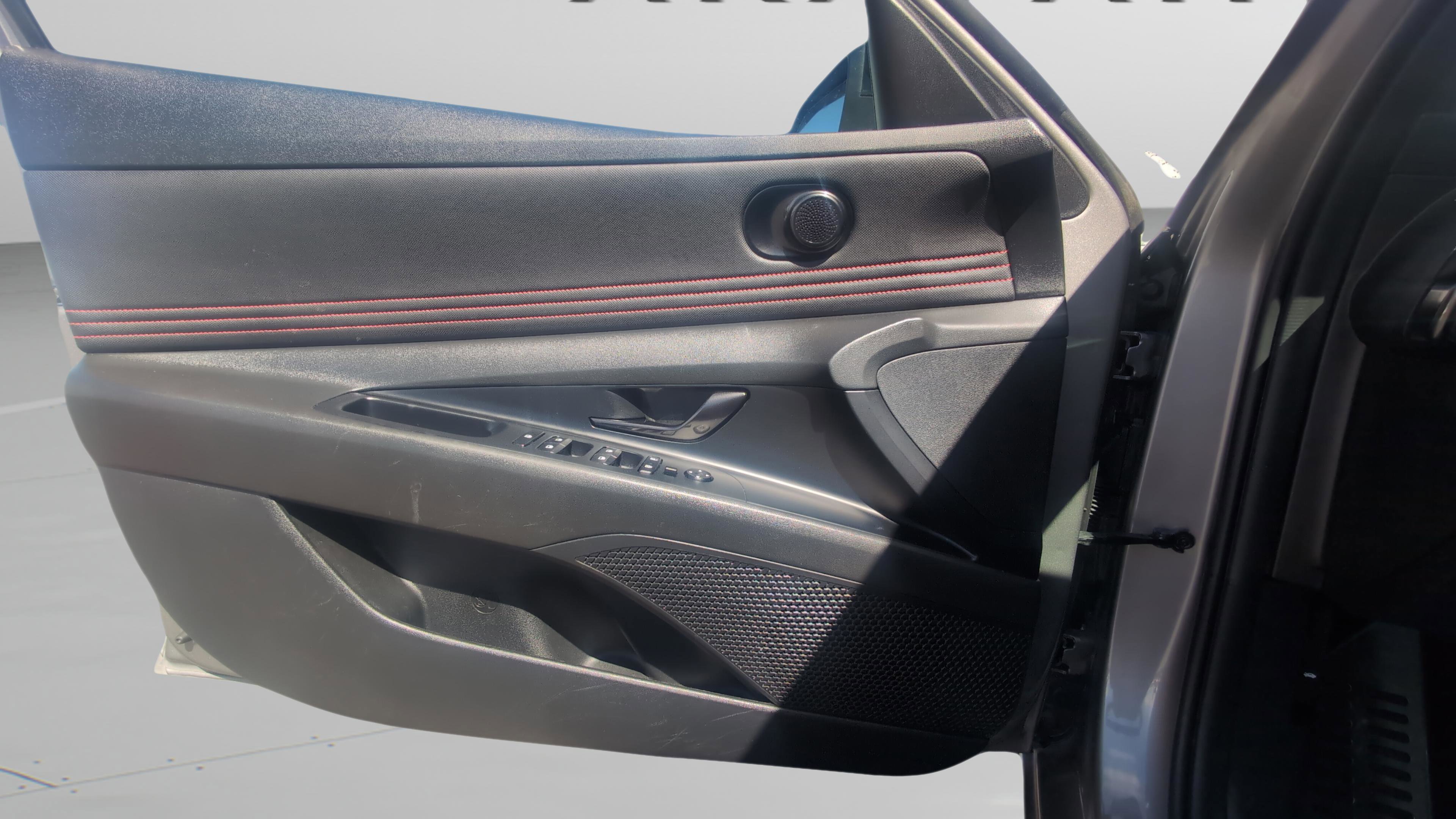 Used 2023 Hyundai Elantra N Line FWD image 13