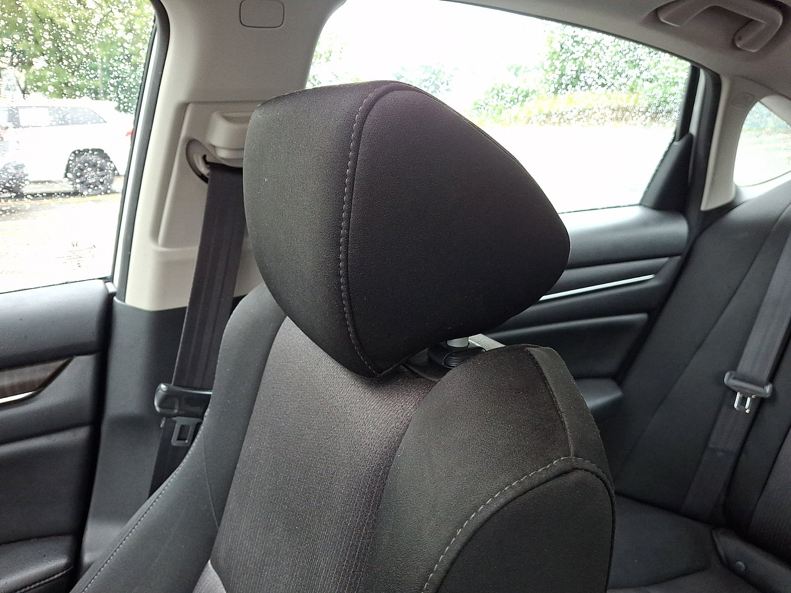 Certified 2019 Honda Accord EX image 17