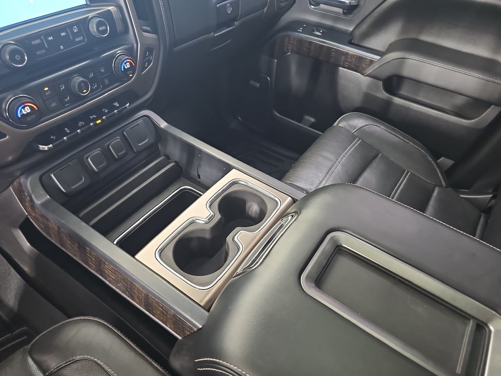 Used 2015 GMC Sierra 2500 Denali AWD/4WD image 30