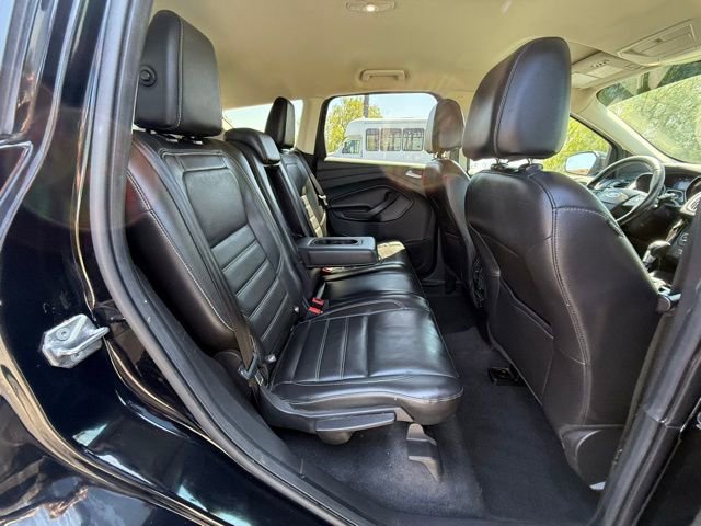 Used 2017 Ford Escape Titanium AWD/4WD image 14