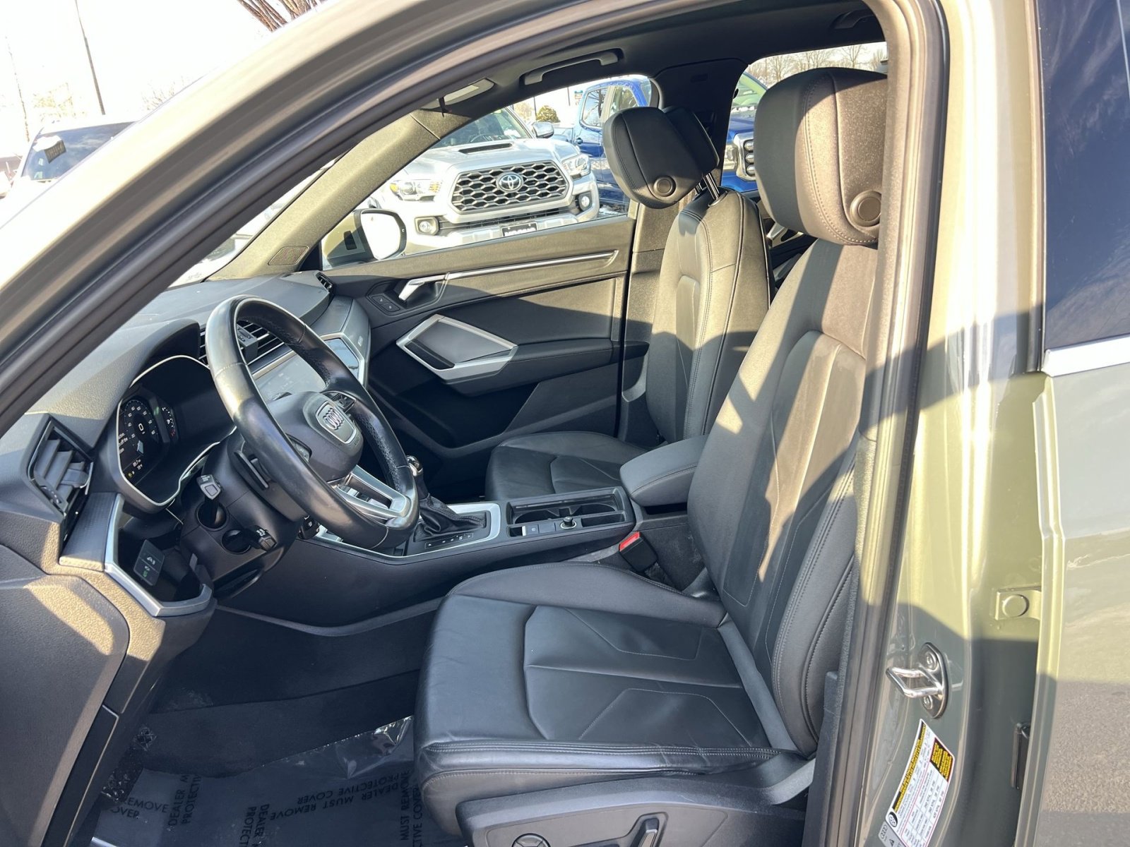 Used 2022 Audi Q3 2.0T Premium Plus image 13