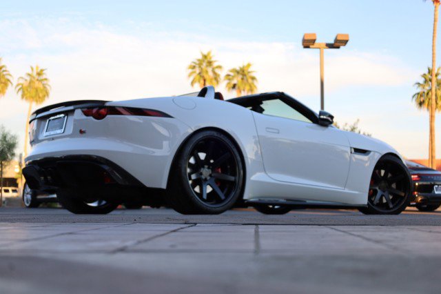 Used 2018 Jaguar F-TYPE Convertible image 19