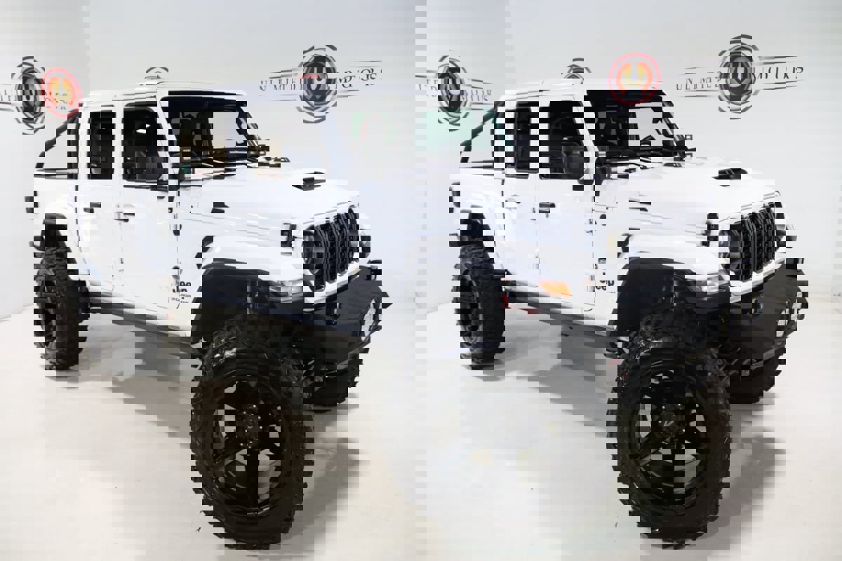 Used 2025 Jeep Gladiator Sport image 85