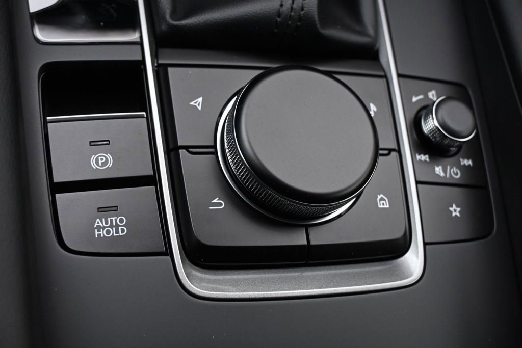 Used 2026 MAZDA MAZDA3 s image 32