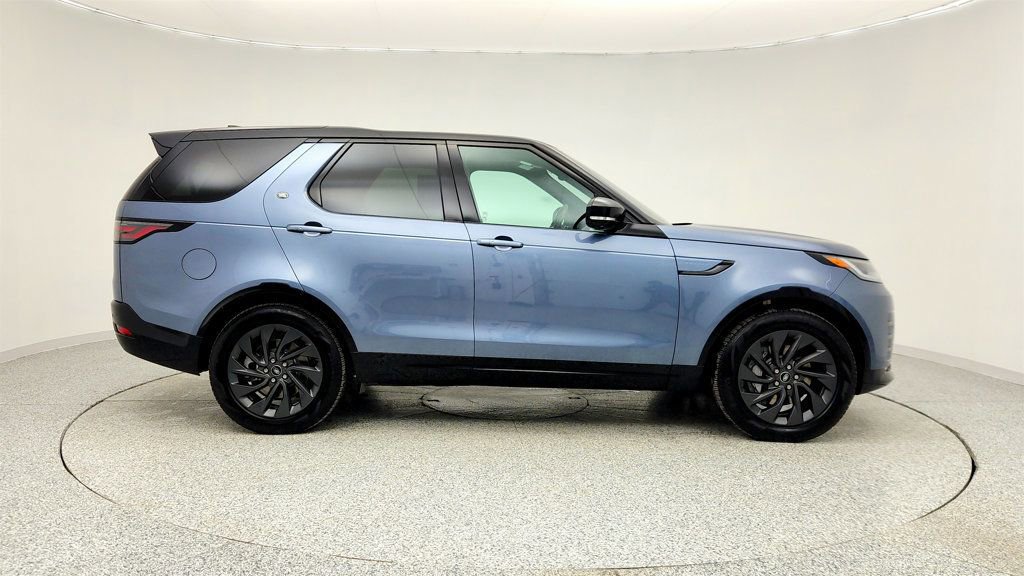 Used 2023 Land Rover Discovery S R-Dynamic AWD/4WD image 4