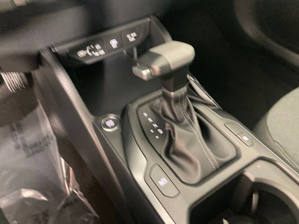 New 2025 Kia K4 LXS image 9