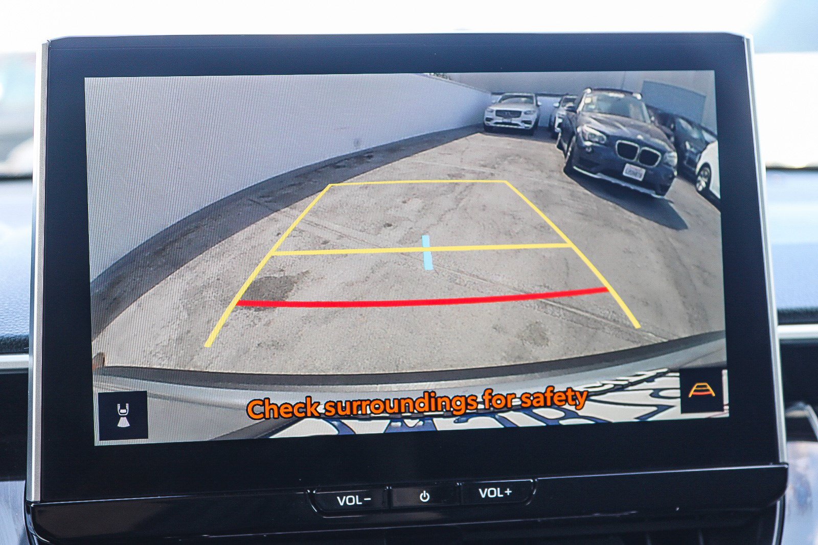 Certified 2026 Toyota Corolla Cross XLE FWD image 25