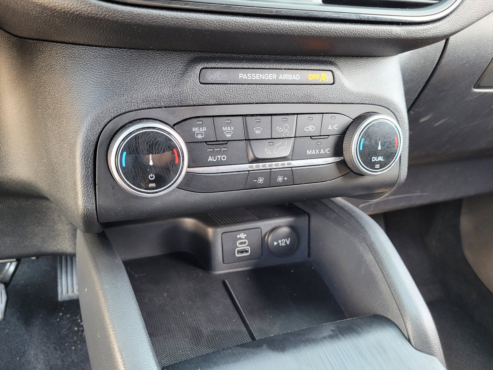 Used 2025 Ford Escape ST-Line AWD/4WD image 20