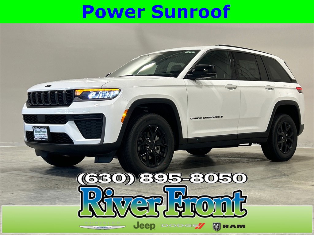 New 2026 Jeep Grand Cherokee Laredo image 1