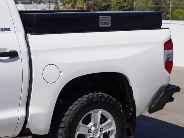Used 2020 Toyota Tundra SR5 w/ SR5 Upgrade Package AWD/4WD image 13