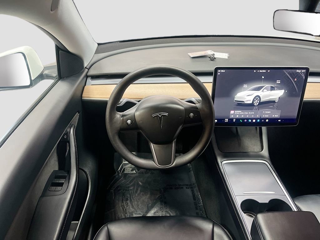 Used 2022 Tesla Model Y Long Range image 20