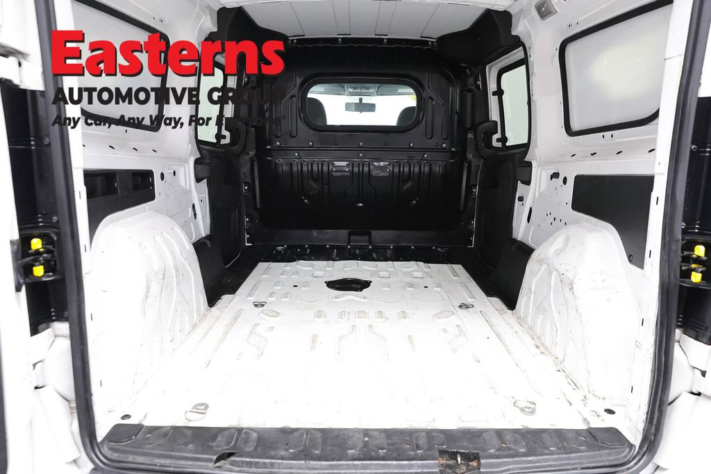 Used 2021 RAM ProMaster City Tradesman SLT FWD image 9
