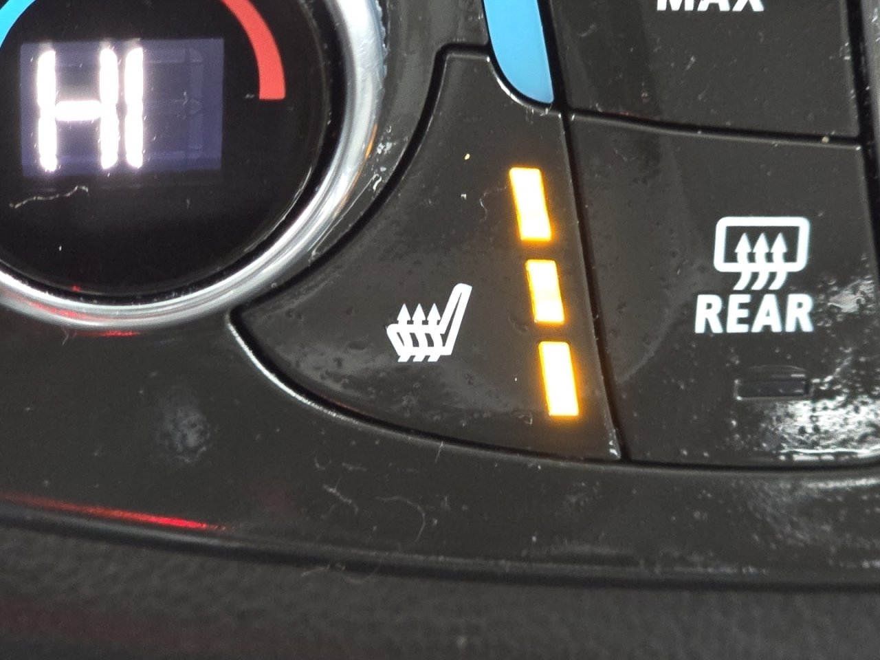 Used 2021 Chevrolet Traverse LT image 6