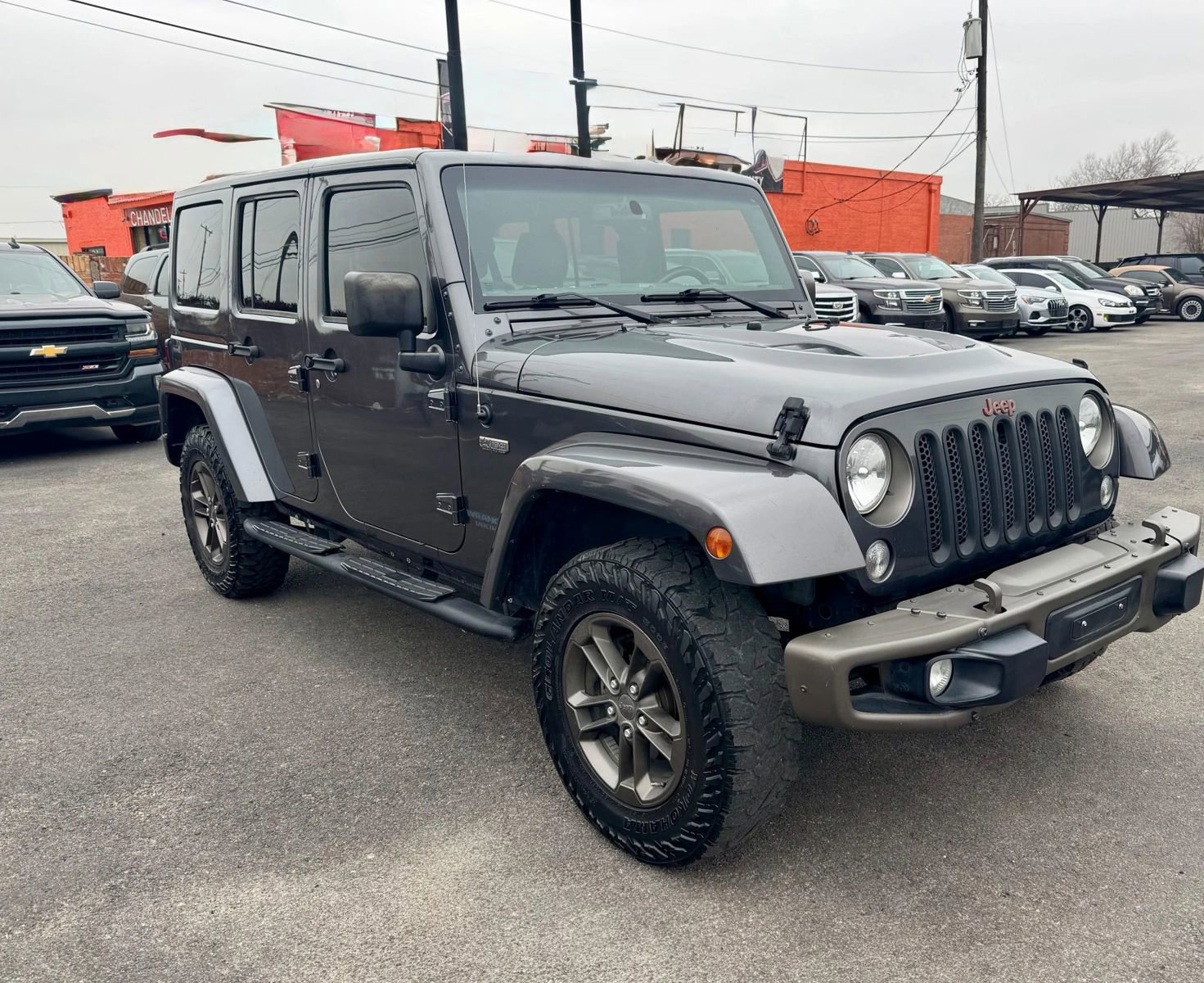 Used 2016 Jeep Wrangler Unlimited Sahara image 1