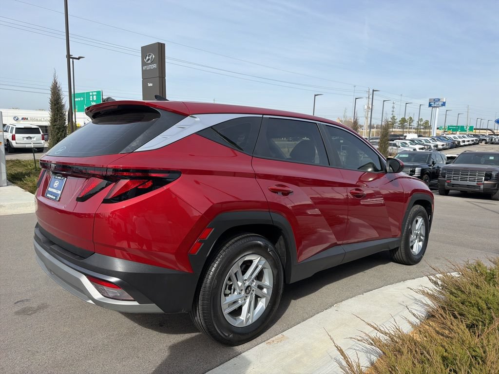 Certified 2026 Hyundai Tucson SE FWD image 4