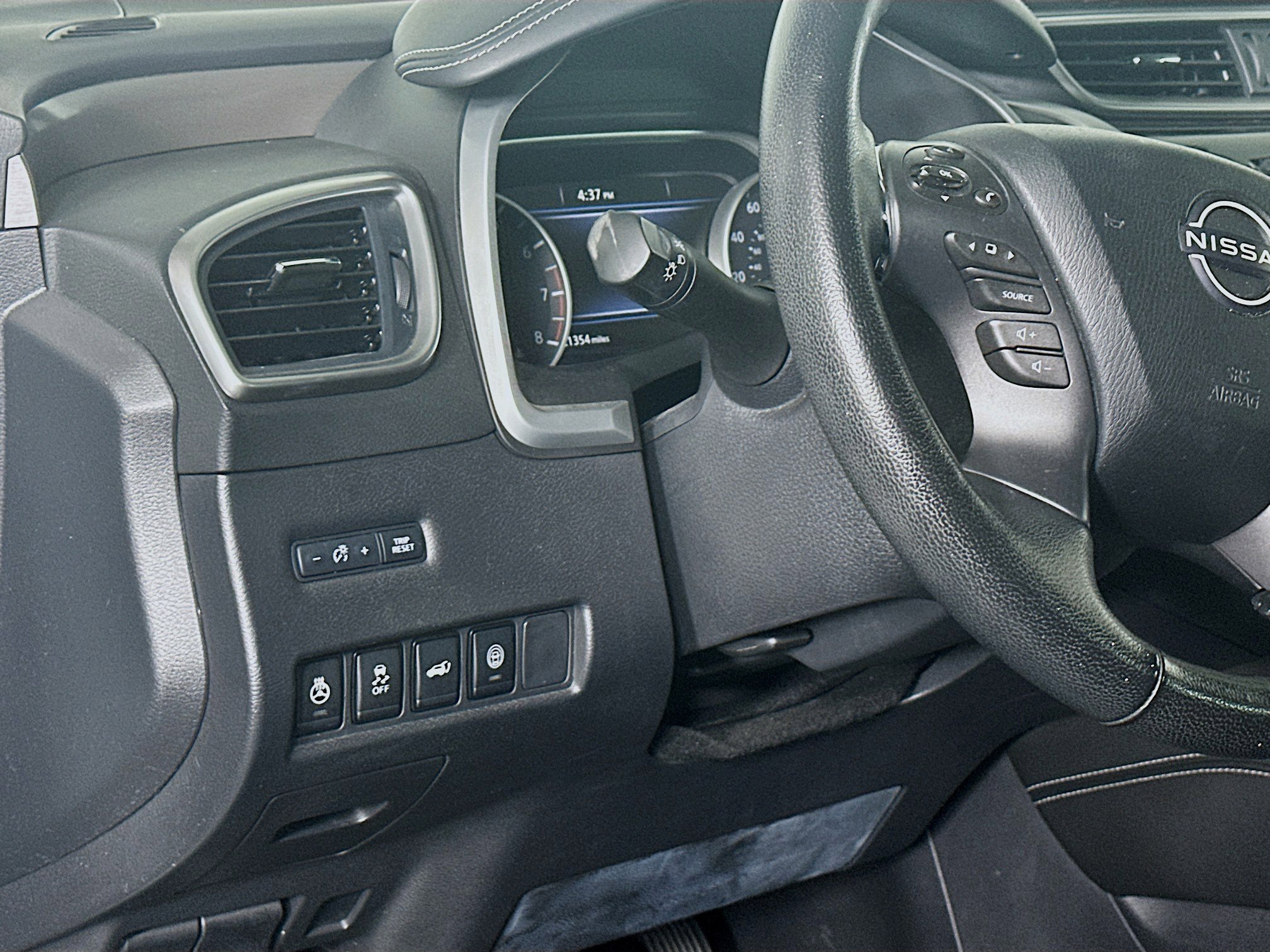 Used 2023 Nissan Murano SL w/ SL Moonroof Package image 17