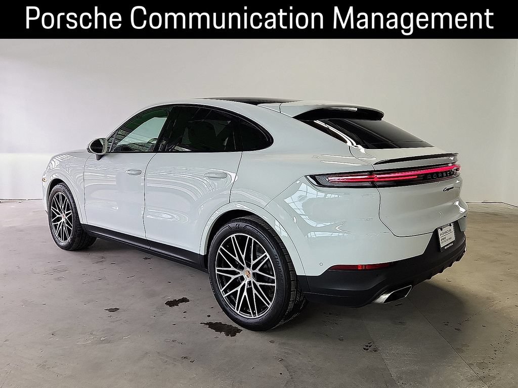 Certified 2026 Porsche Cayenne Coupe AWD/4WD image 3