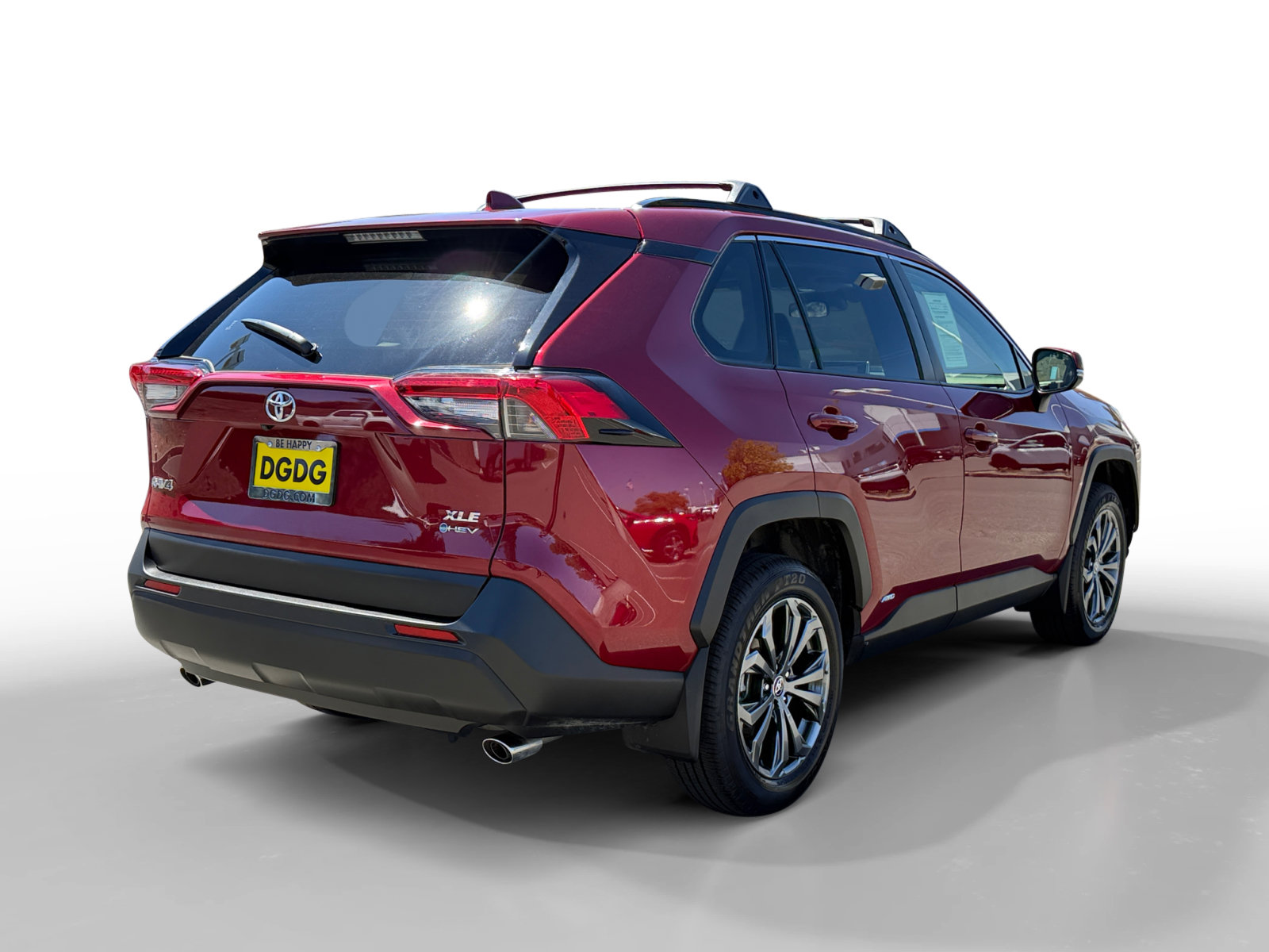 Used 2025 Toyota RAV4 XLE Premium w/ Weather Package AWD/4WD image 5