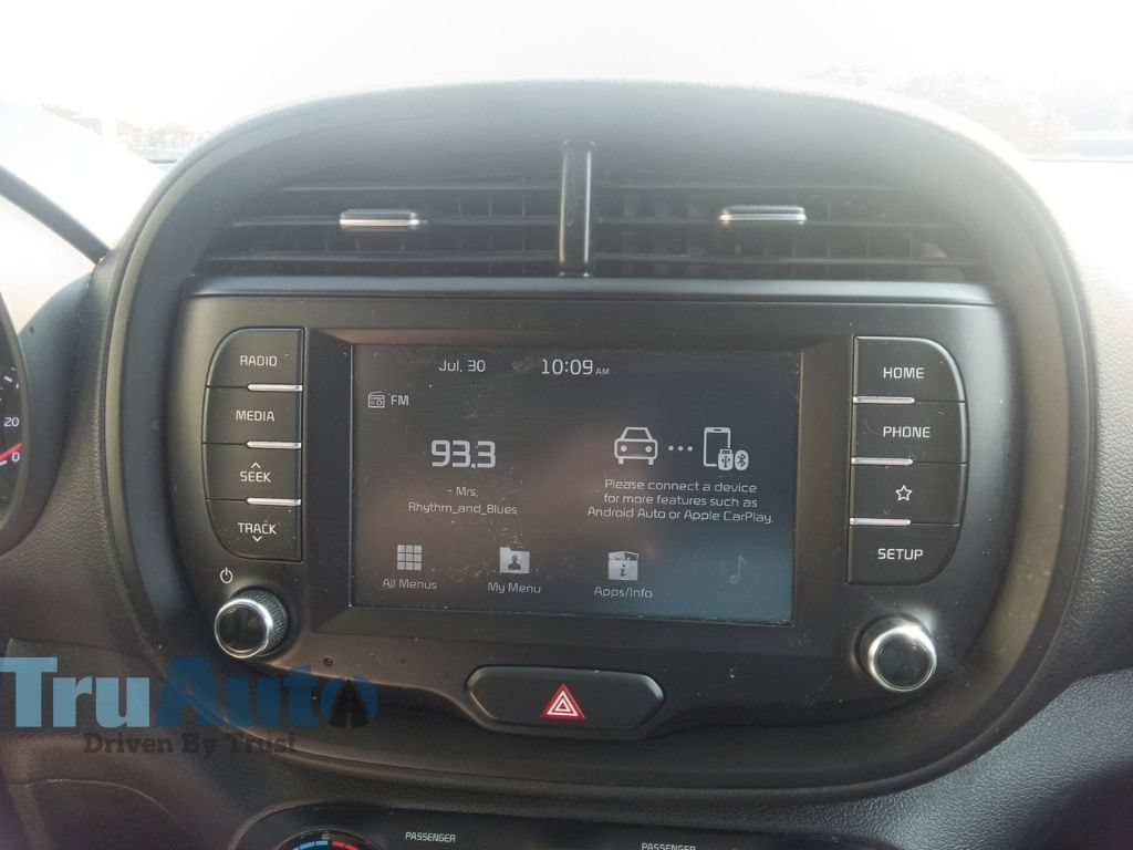 Used 2020 Kia Soul S FWD image 31