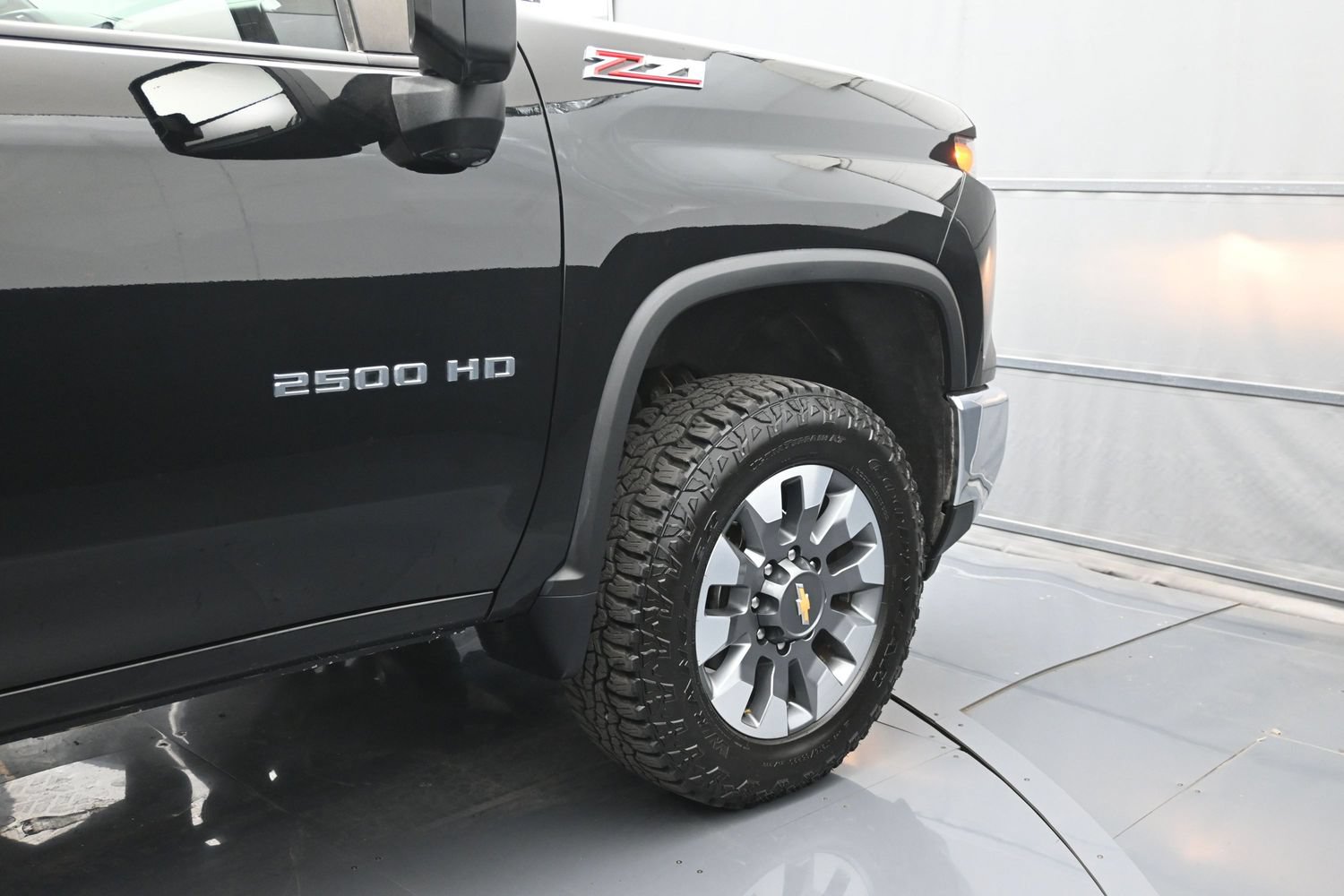 Used 2024 Chevrolet Silverado 2500 LT AWD/4WD image 49