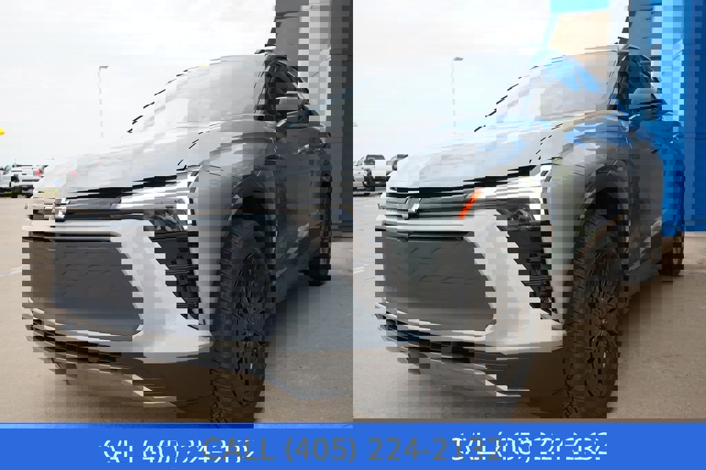 New 2025 Chevrolet Blazer EV LT w/ Midnight/Sport Edition image 4