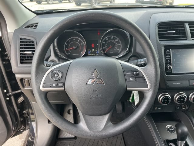 Used 2025 Mitsubishi Outlander Sport LE AWD/4WD image 17