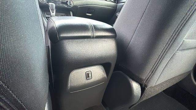 Used 2024 Nissan Sentra SV image 25