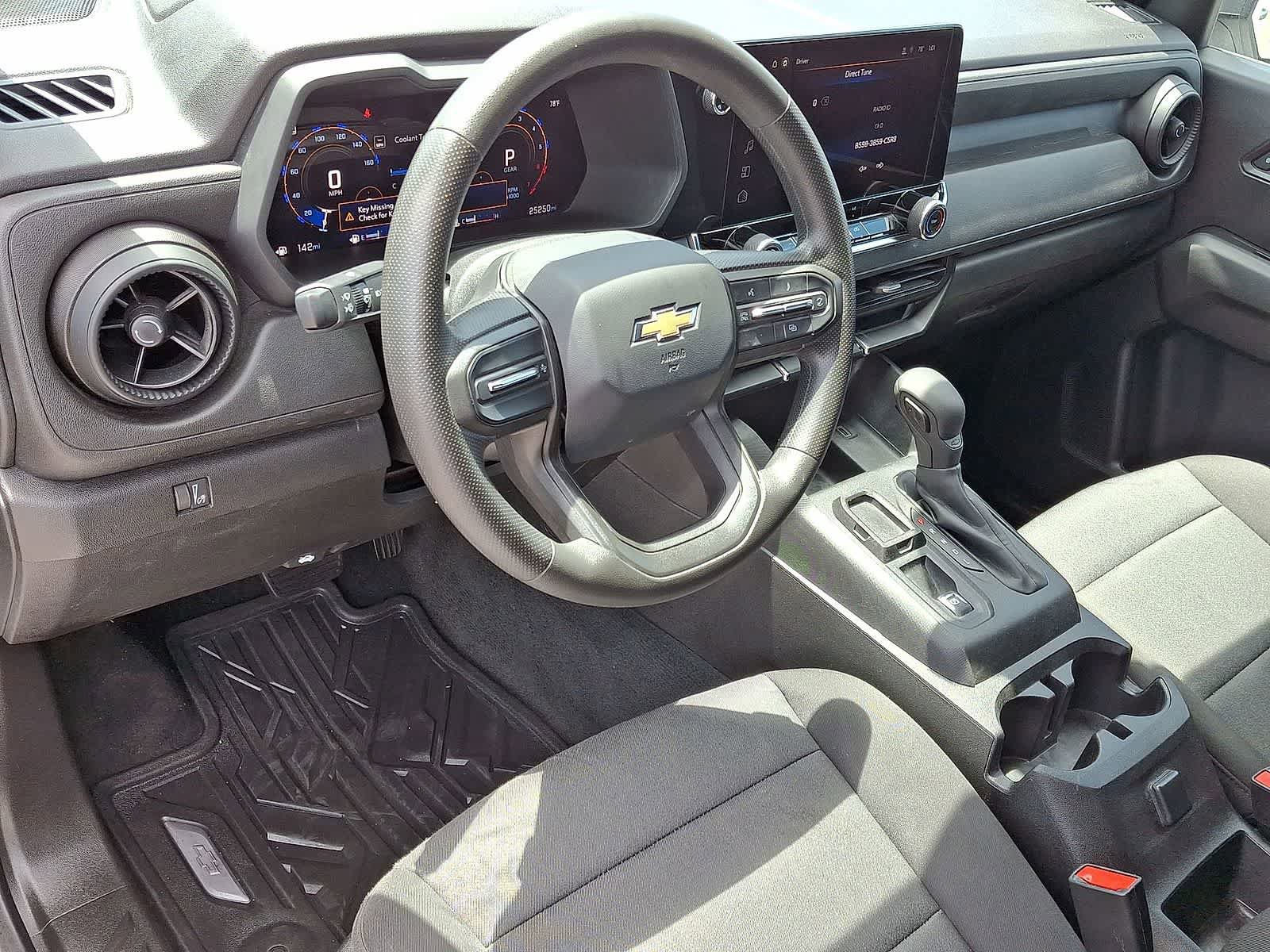 Used 2024 Chevrolet Colorado W/T RWD image 16