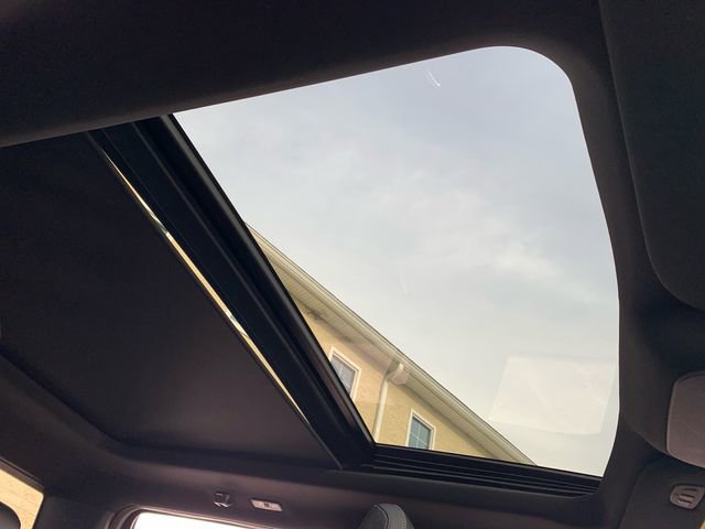 Used 2022 Ford F150 Lariat w/ Equipment Group 502A High image 17