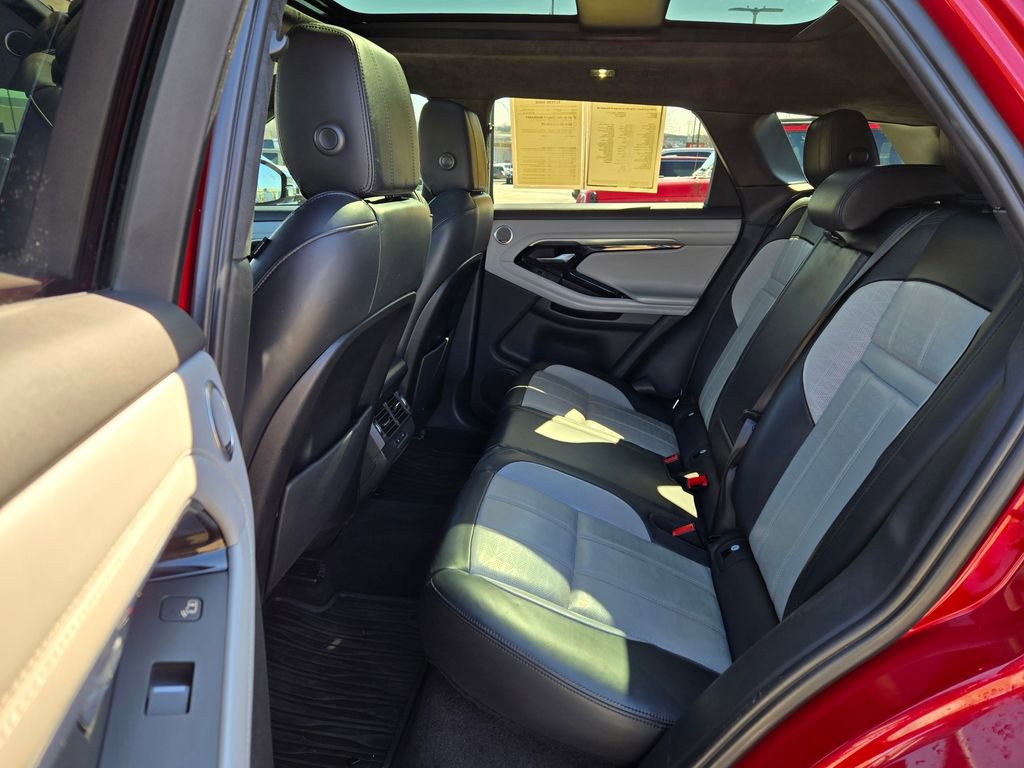 Used 2020 Land Rover Range Rover Evoque R-Dynamic SE image 30