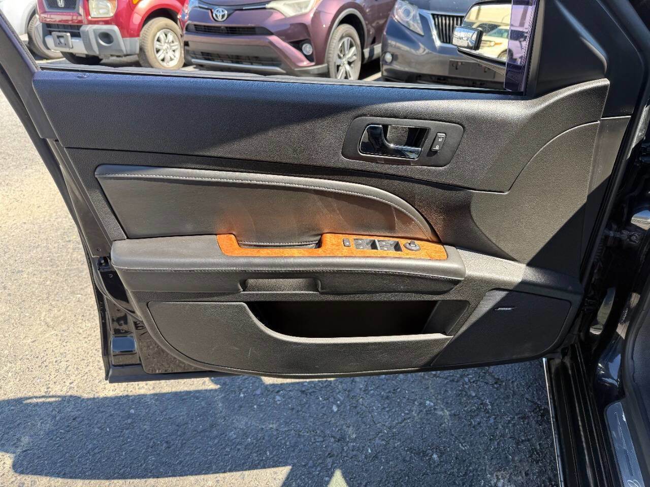 Used 2008 Cadillac STS w/ Preferred Equipment Group image 16