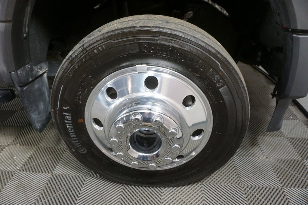 Used 2023 Ford F450 XLT w/ XLT Value Package image 33