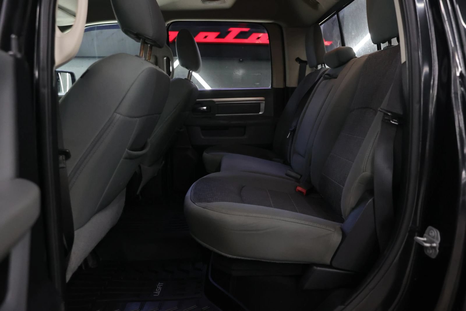 Used 2016 RAM 1500 Lone Star RWD image 16