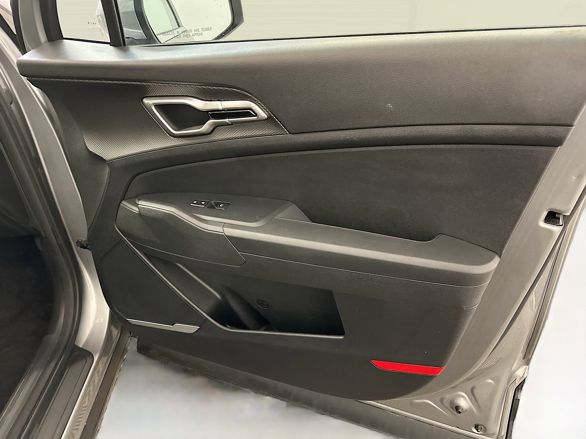 Used 2024 Kia Sportage LX image 32