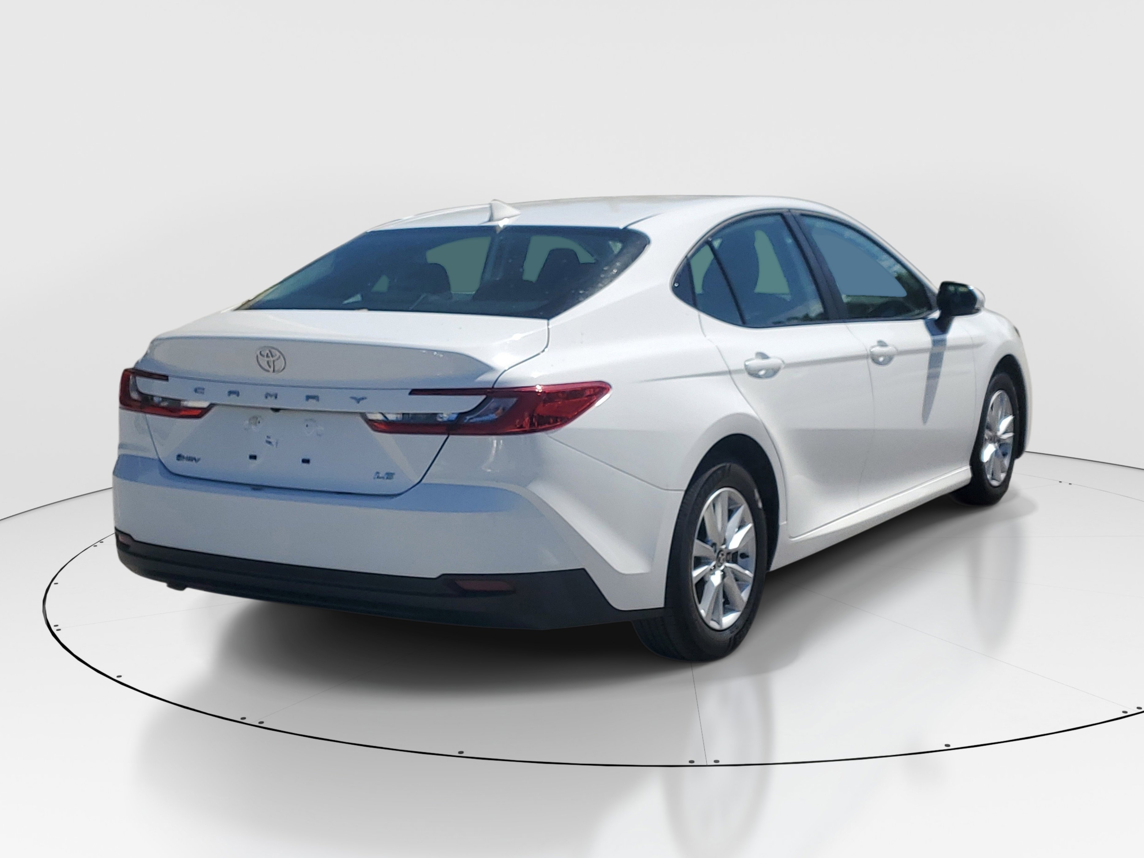 Certified 2025 Toyota Camry LE FWD image 3