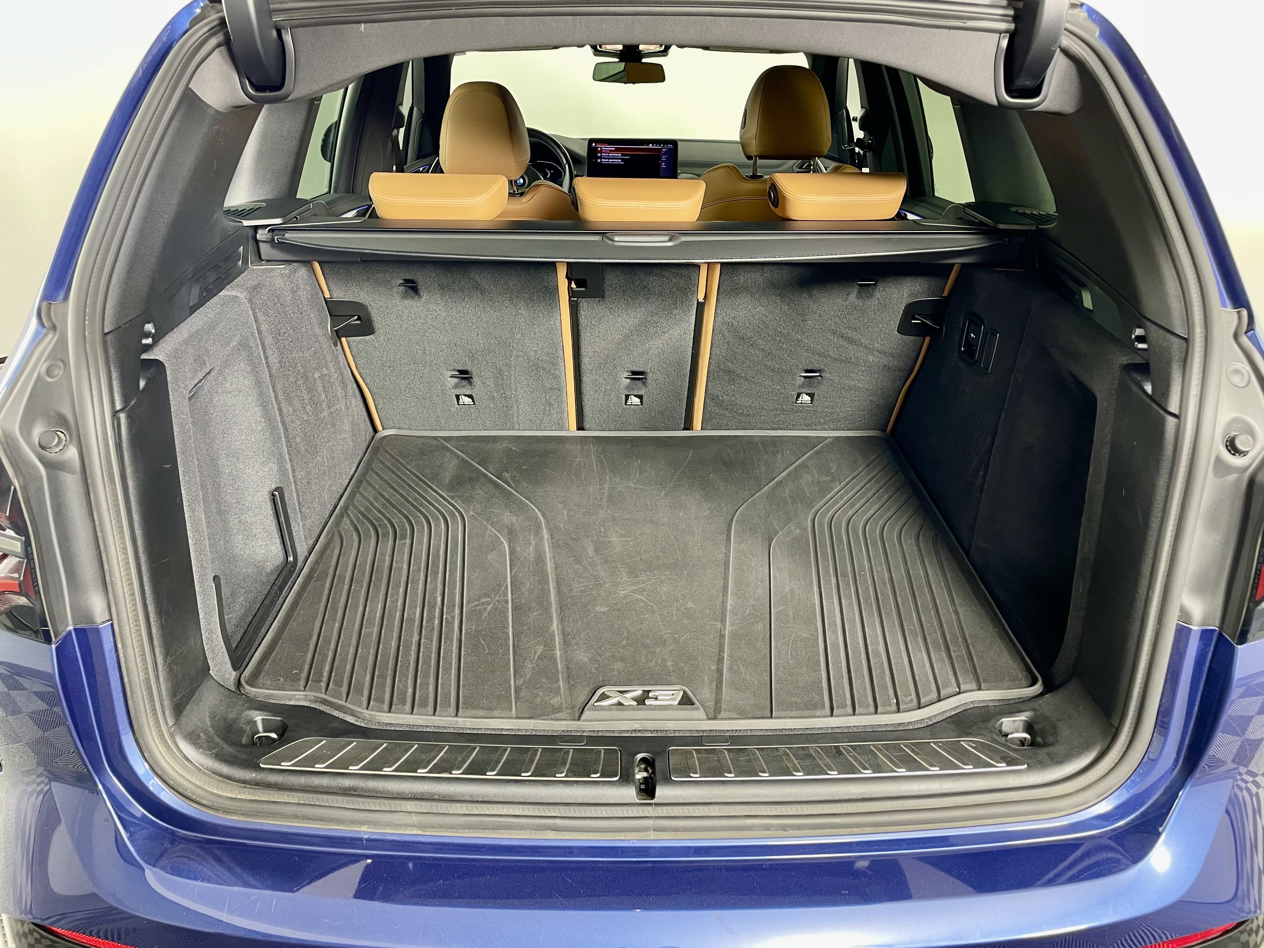 Used 2023 BMW X3 M40i w/ Premium Package image 5