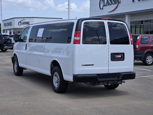 Used 2024 Chevrolet Express 3500 LS RWD image 5