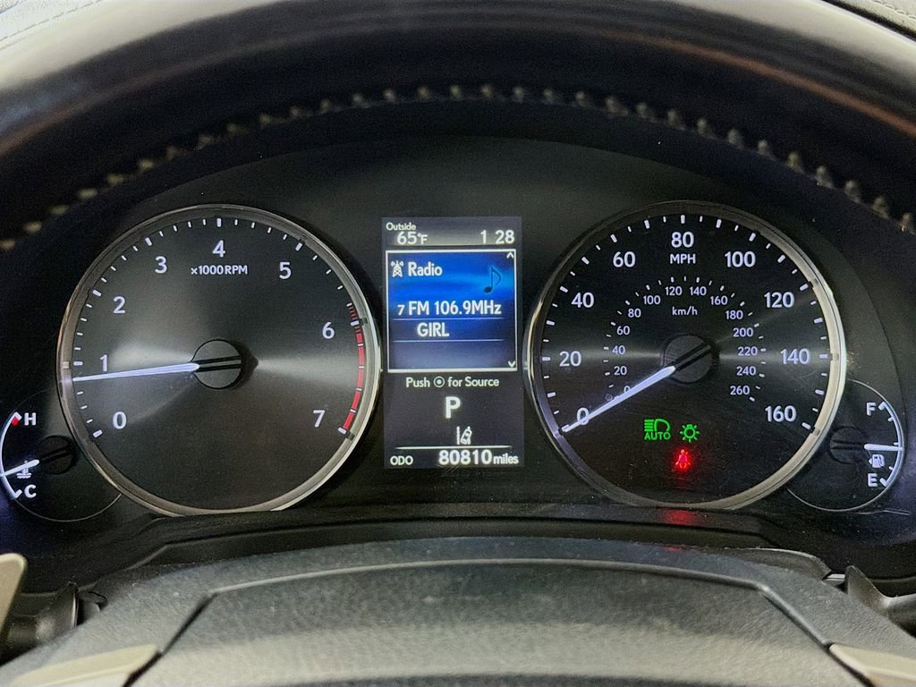 Used 2017 Lexus IS 200t image 15