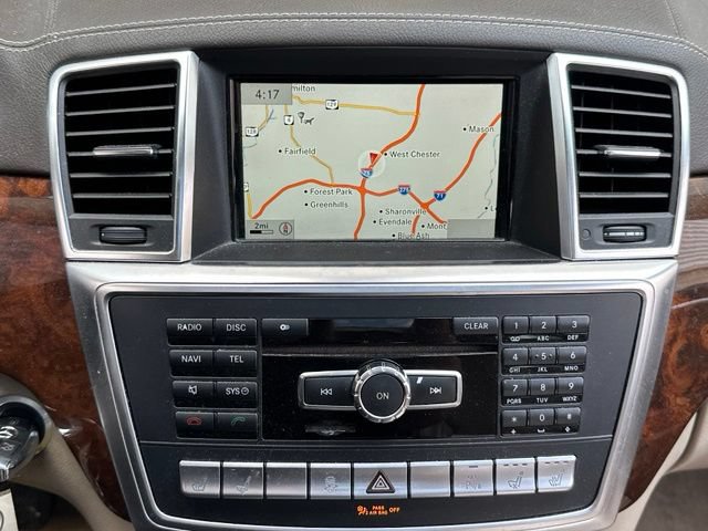 Used 2014 Mercedes-Benz GL 550 4MATIC image 26