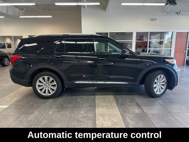Used 2024 Ford Explorer Limited w/ Equipment Group 301A AWD/4WD image 9