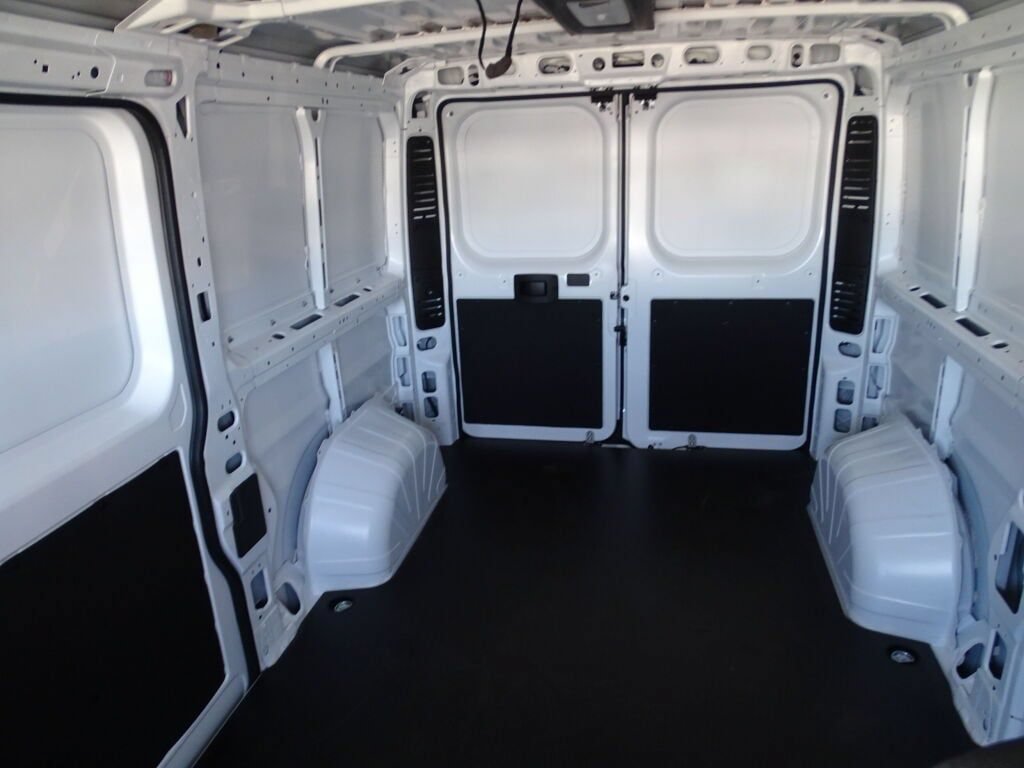 New 2025 RAM ProMaster 3500 w/ Convenience Group FWD image 23