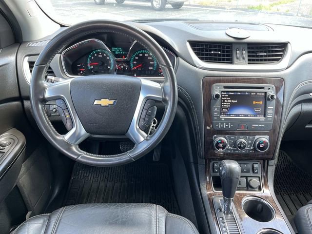Used 2015 Chevrolet Traverse LT image 10