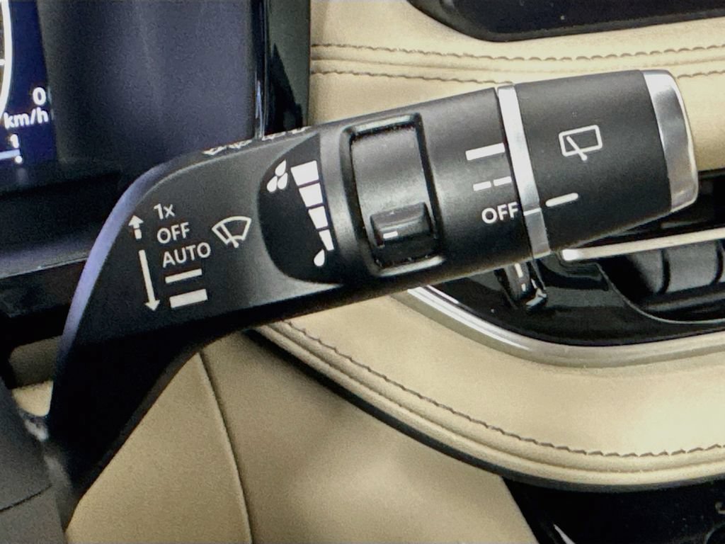 Certified 2023 INFINITI QX60 Luxe w/ Performance Audio Package AWD/4WD image 16