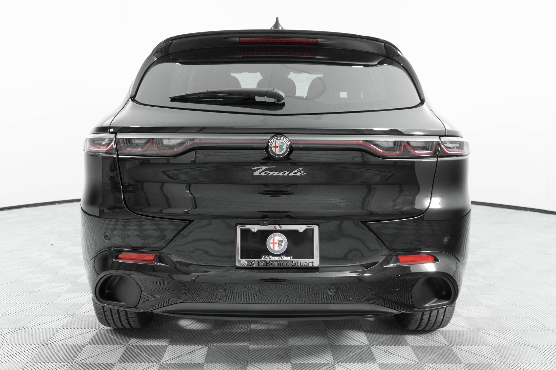 New 2025 Alfa Romeo Tonale w/ Premium Package AWD/4WD image 6