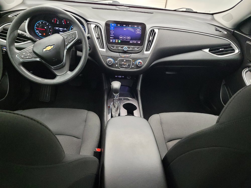 Used 2021 Chevrolet Malibu LS FWD image 22