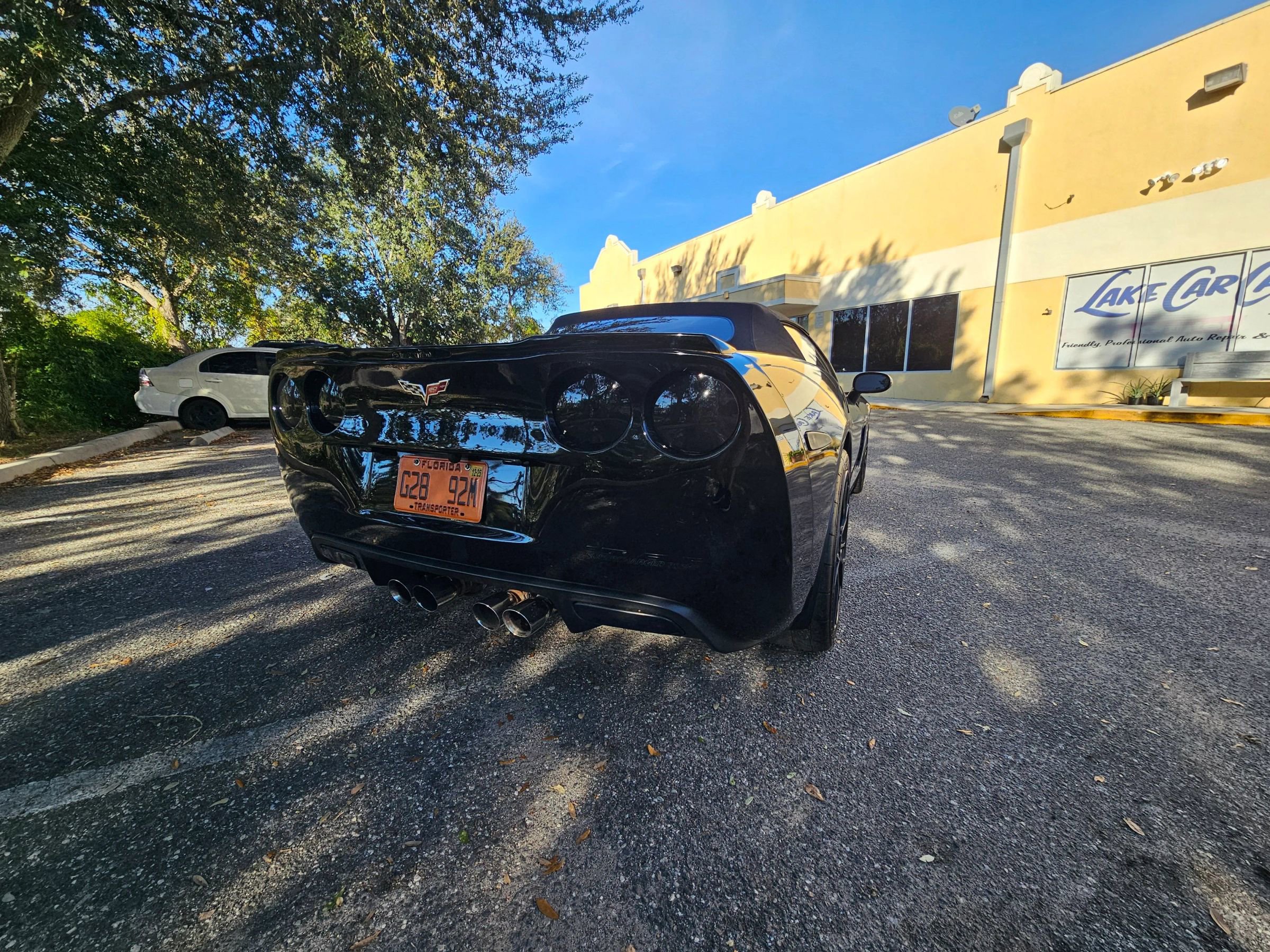 Used 2013 Chevrolet Corvette Convertible w/ 2LT Preferred Equipment Group image 21