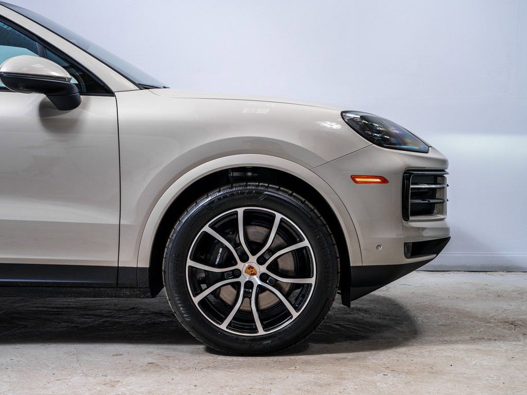 New 2026 Porsche Cayenne Coupe image 12