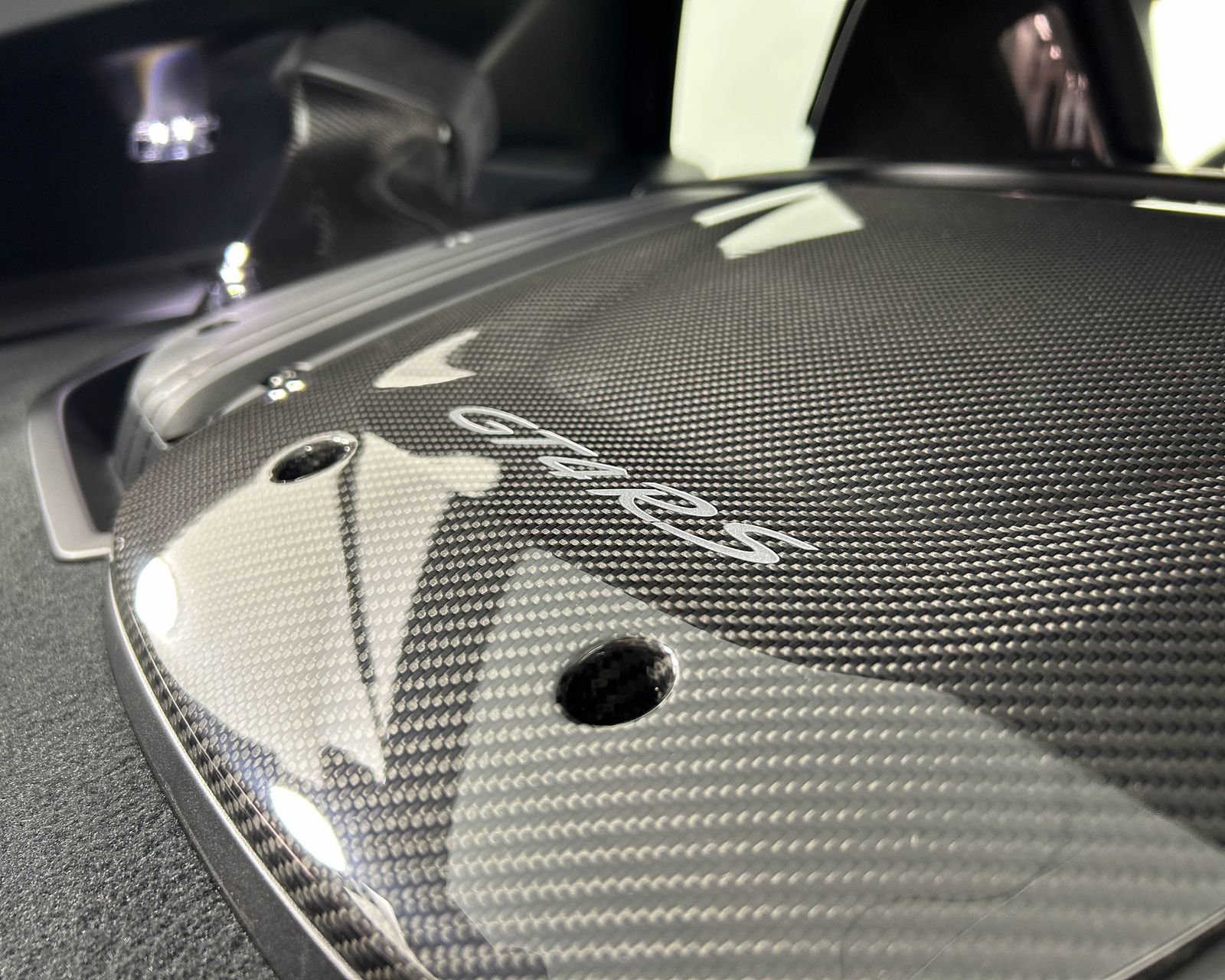 Certified 2025 Porsche 718 Cayman GT4 RS image 31