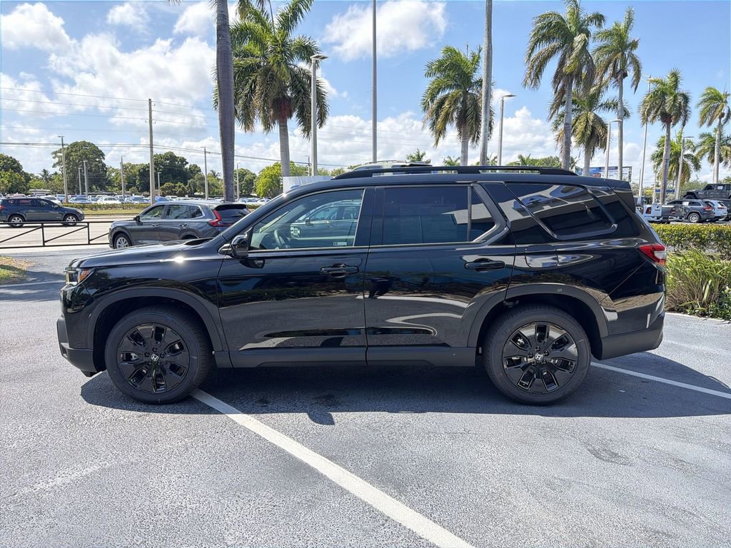 New 2026 Honda Pilot Black Edition image 5